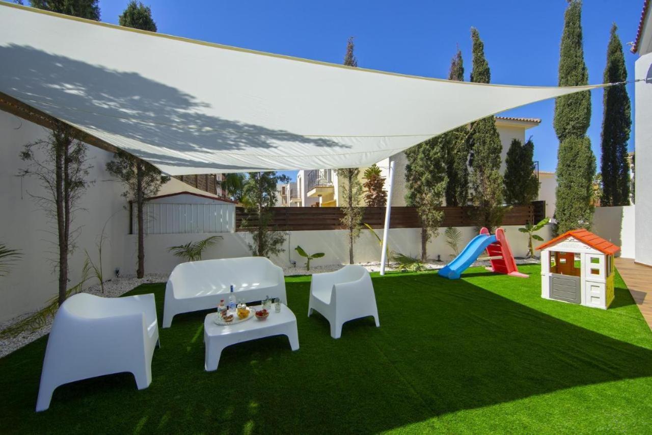 פרוטאראס Tsokkos Family Villa - Pool Garden 2' Walk To Beach מראה חיצוני תמונה
