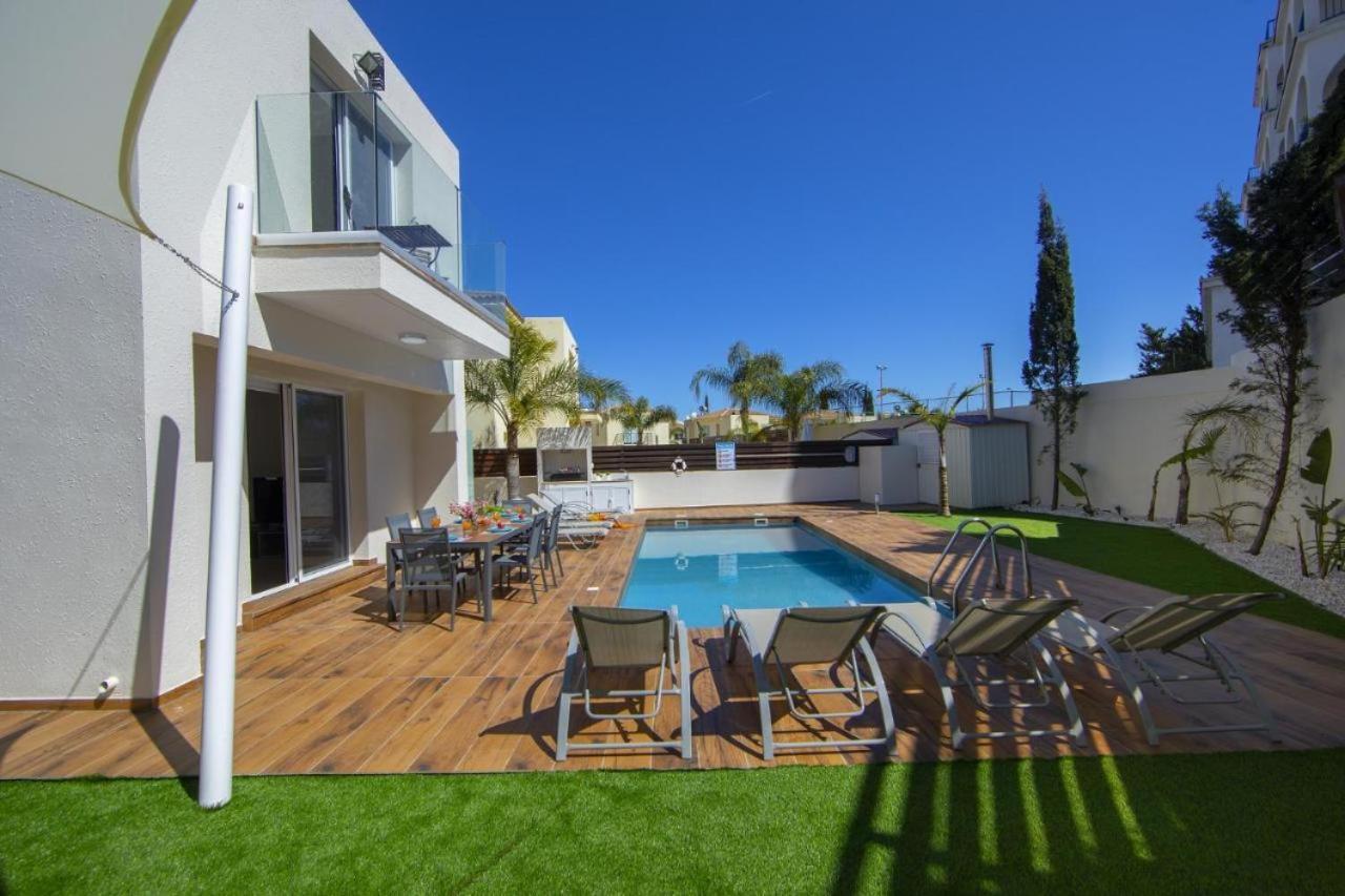 פרוטאראס Tsokkos Family Villa - Pool Garden 2' Walk To Beach מראה חיצוני תמונה